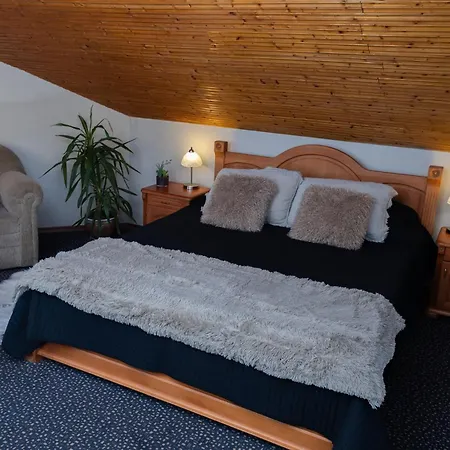 Boutique St. Stefan מלון נסבר