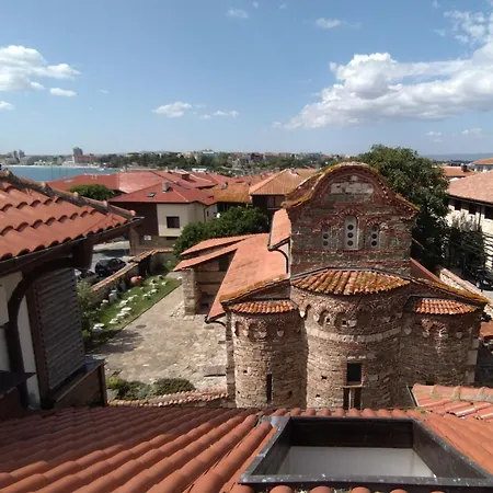Ξενοδοχείο Family St Stefan Νεσέμπαρ