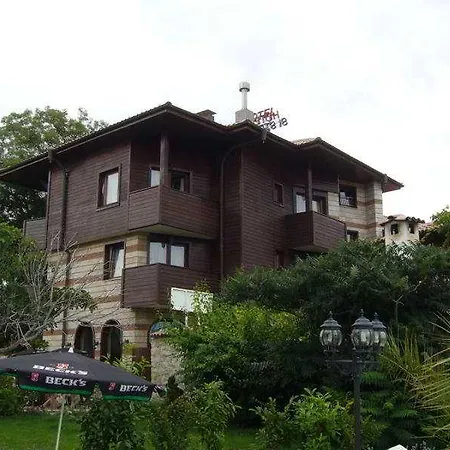 Family St Stefan Ξενοδοχείο Νεσέμπαρ