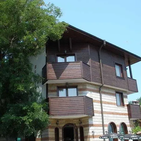 Family St Stefan 3* Несебр