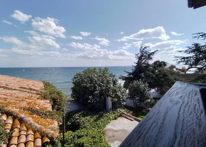 Boutique St. Stefan فندق