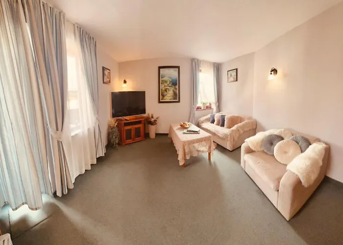 Boutique St. Stefan Νεσέμπαρ