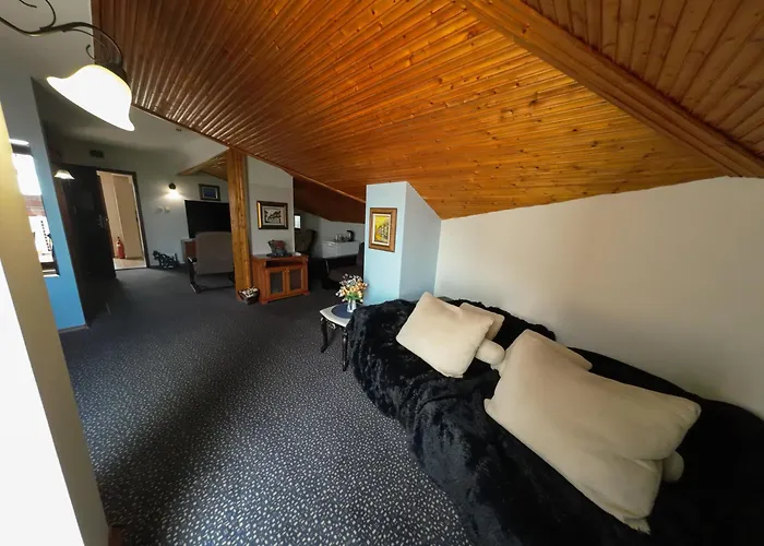 Boutique St. Stefan Νεσέμπαρ